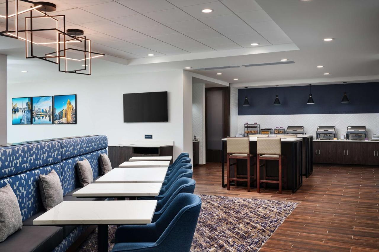 Hampton Inn Towson Downtown Exterior foto